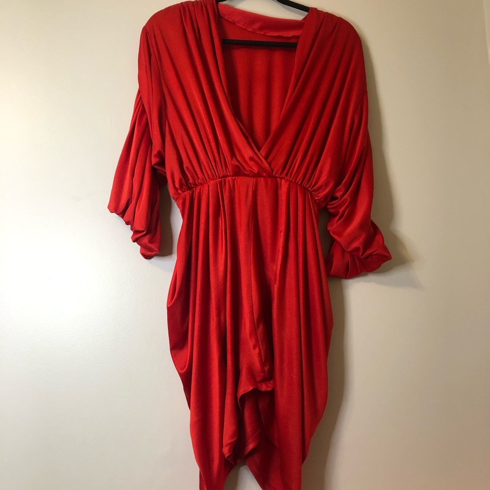 SEXY RED FLOWY DRESS